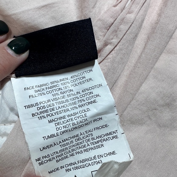 Tahari Set Of Two Cotton Diamond Quilted Tie Back Shams Pink 23x28 Queen - Picture 6 of 10